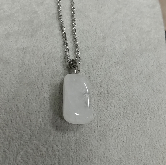 Natural Quartz Crystal Necklace Gemstone Pendant Stainless-Steel Chain 20" - Picture 10 of 15